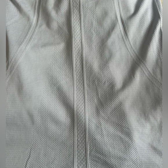 Lululemon Swiftly Tech Racerback - Picture 9 of 11